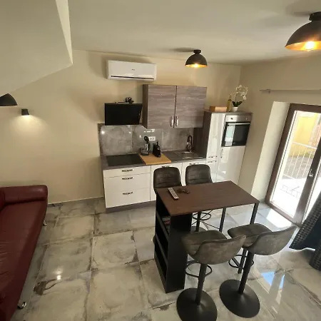Townhouse Sea View Holiday home